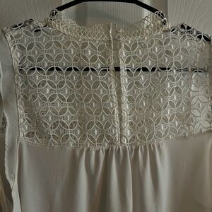 Express Cream Lace Boho Sleeveless Blouse